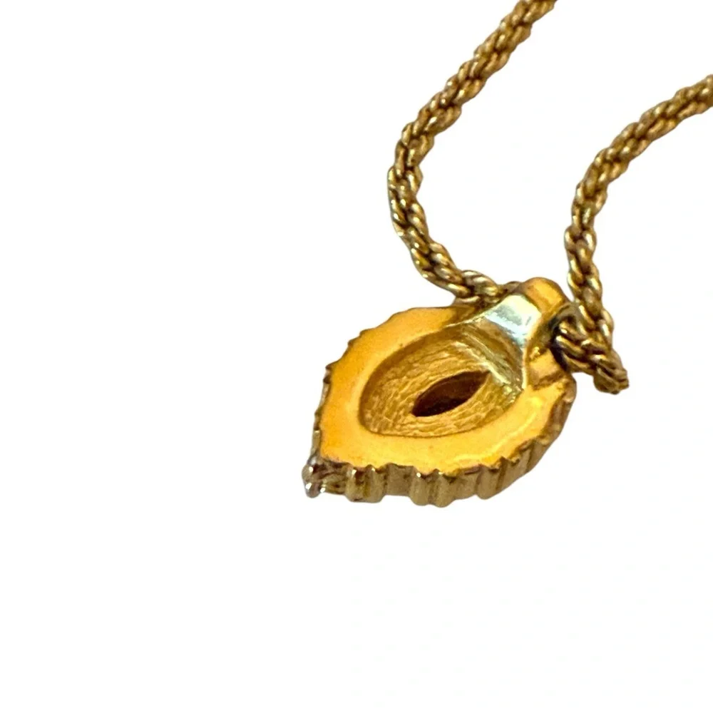 Vintage - CHRISTIAN DIOR Gold Tone Cat Eye Pendant Necklace - Picture 5 of 11